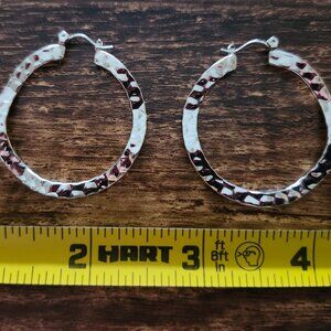 Silver Plated Wavy Hoop Latch Back Earrings, 1 in. **NEW**